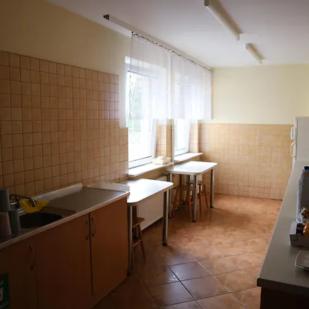 Szkolne Schronisko Mlodziezowe Morena