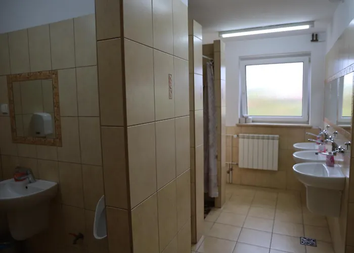 אכסניה Szkolne Schronisko Mlodziezowe Morena