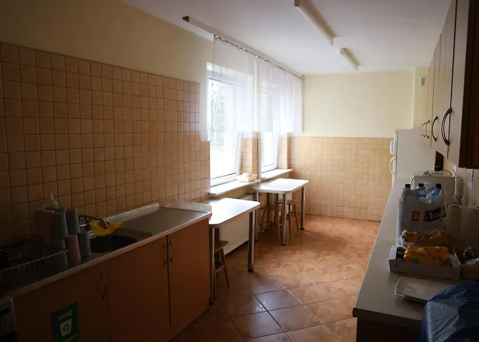 Szkolne Schronisko Mlodziezowe Morena