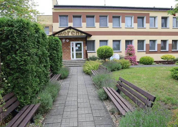 אכסניה Szkolne Schronisko Mlodziezowe Morena אוז'יז'נה
